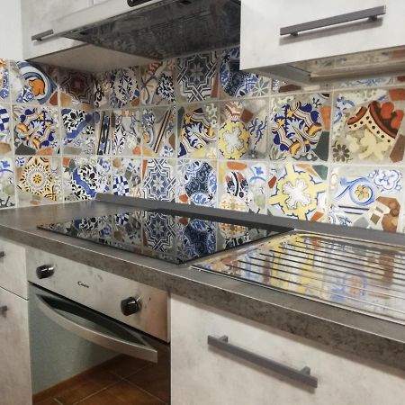 La Taverna Appartamento Scala A Chiocciola فولّونيكا المظهر الخارجي الصورة